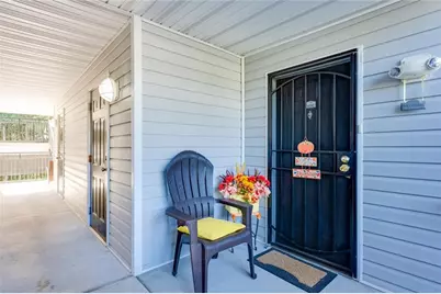 10202 Fairington Ridge Circle, Lithonia, GA 30038 - Photo 3