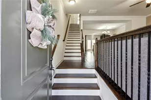 7395 Glisten Ave, Sandy Springs, GA 30328 - Photo 3