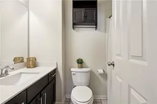 7395 Glisten Ave, Sandy Springs, GA 30328 - Photo 17