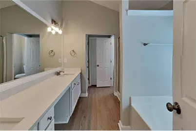 1631 Hedington Court, Lawrenceville, GA 30045 - Photo 9