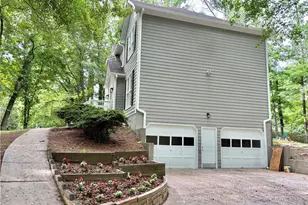 5040 Doubletree Dr, Cumming, GA 30040 - Photo 3