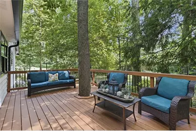 2490 Stoney Brook Lane NE, Marietta, GA 30062 - Photo 23