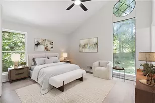 2490 Stoney Brook Ln NE, Marietta, GA 30062 - Photo 13