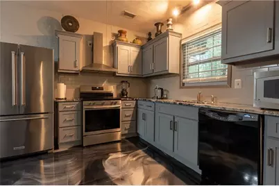 2633 W Regal Court, Lawrenceville, GA 30044 - Photo 11