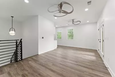 538 W Shadburn Avenue, Buford, GA 30518 - Photo 19