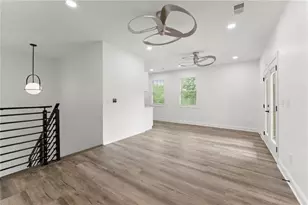 538 W Shadburn Ave, Buford, GA 30518 - Photo 19