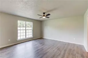 8431 Norris Lake Way, Snellville, GA 30039 - Photo 11