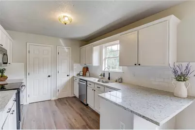8431 Norris Lake Way, Snellville, GA 30039 - Photo 5