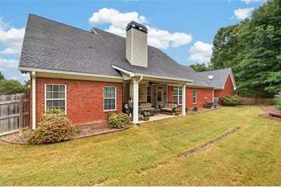 224 Amelia Way, Loganville, GA 30052 - Photo 5