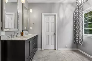 225 W Brookhollow Ct, Alpharetta, GA 30022 - Photo 29