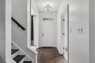 225 W Brookhollow Ct, Alpharetta, GA 30022 - Photo 7