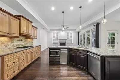 225 W Brookhollow Court, Johns Creek, GA 30022 - Photo 15