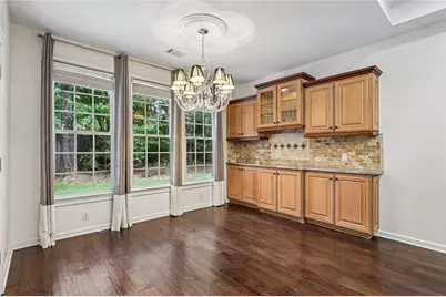 225 W Brookhollow Court, Johns Creek, GA 30022 - Photo 11