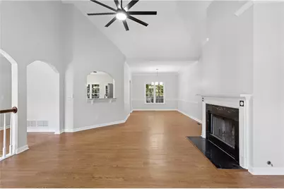 1183 Cool Springs Drive NW, Kennesaw, GA 30144 - Photo 9