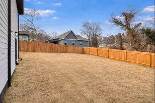 951 Reed Ave, East Point, GA 30344 - Photo 29