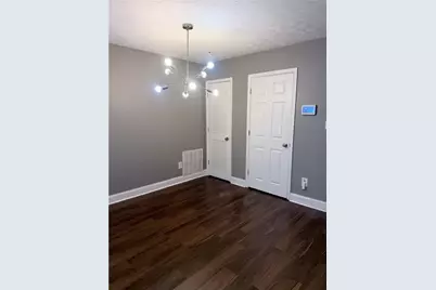 2185 Wellington Circle, Lithonia, GA 30058 - Photo 9