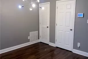 2185 Wellington Cir, Lithonia, GA 30058 - Photo 9