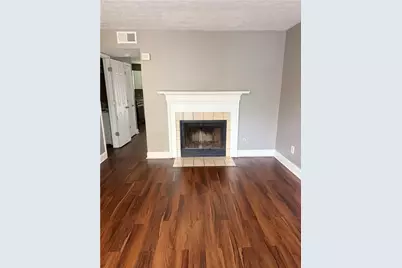 2185 Wellington Circle, Lithonia, GA 30058 - Photo 3
