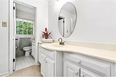 2338 Kings Point Drive, Dunwoody, GA 30338 - Photo 23