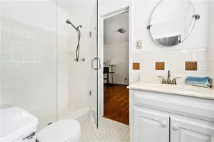 2338 Kings Point Dr, Dunwoody, GA 30338 - Photo 17
