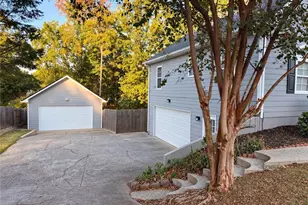 3336 Duncan Bridge Trail, Buford, GA 30519 - Photo 3