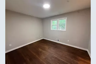 3229 Vanderbilt Lane NW, Atlanta, GA 30318 - Photo 17