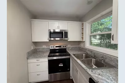 3229 Vanderbilt Lane NW, Atlanta, GA 30318 - Photo 11