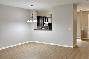 4153 Park Chase Dr, East Point, GA 30344 - Photo 9