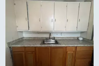 616 S Harlem Circle, Lagrange, GA 30241 - Photo 3