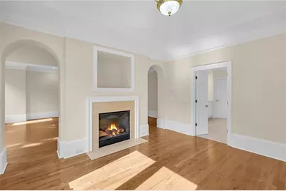 4595 Peachtree Dunwoody Road, Sandy Springs, GA 30342 - Photo 9