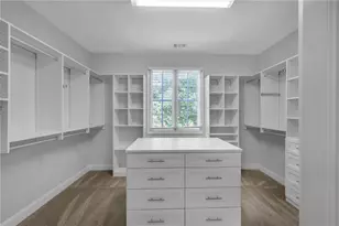 4595 Peachtree Dunwoody Rd, Sandy Springs, GA 30342 - Photo 11