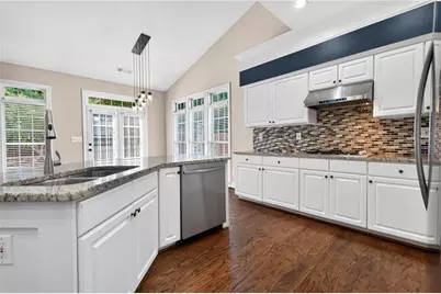 7670 Bellemont Ridge, Johns Creek, GA 30097 - Photo 13