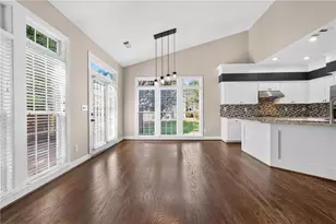 7670 Bellemont Ridge, Johns Creek, GA 30097 - Photo 17