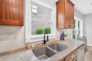 1214 Ridge Hollow Ln, Lawrenceville, GA 30043 - Photo 13
