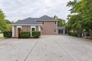 2374 Battle Forest Dr SW, Marietta, GA 30064 - Photo 5