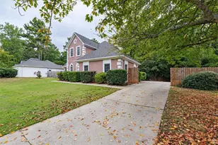 2374 Battle Forest Dr SW, Marietta, GA 30064 - Photo 3