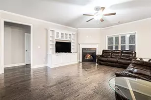 1053 Ruddy Duck Dr, Jefferson, GA 30549 - Photo 5