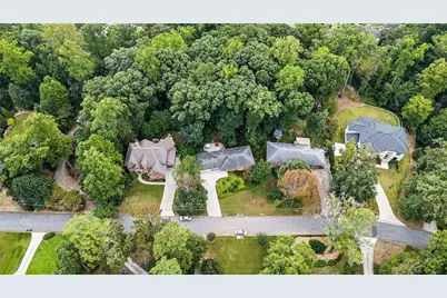 4141 Ashwoody Trail NE, Atlanta, GA 30319 - Photo 37