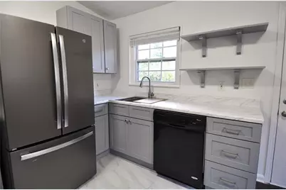 2351 Pinewood Drive, Decatur, GA 30032 - Photo 5
