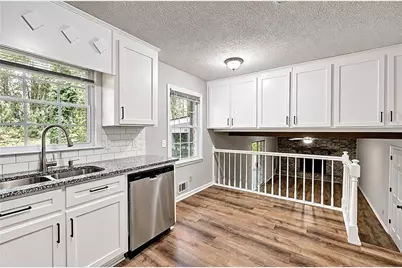 2965 Brookridge Court, Marietta, GA 30066 - Photo 9