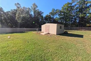 3020 Raymonds Dr, Loganville, GA 30052 - Photo 5