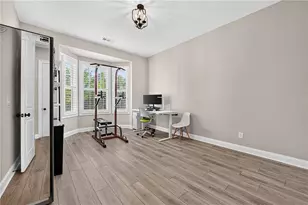 6585 Creekview Cir, Johns Creek, GA 30097 - Photo 7