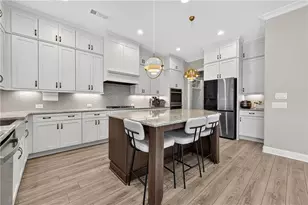6585 Creekview Cir, Johns Creek, GA 30097 - Photo 19