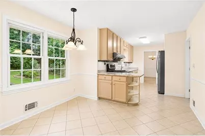 1683 Oak Ridge Circle SW, Stone Mountain, GA 30087 - Photo 15