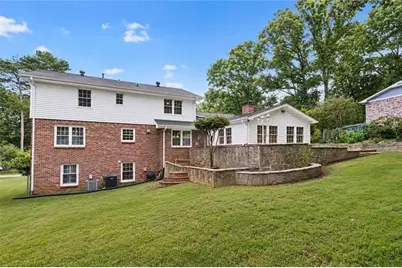 1683 Oak Ridge Circle SW, Stone Mountain, GA 30087 - Photo 5
