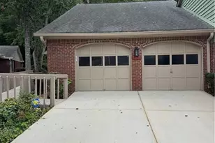 6306 Deerings Hollow, Peachtree Corners, GA 30092 - Photo 3