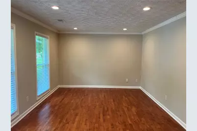 2237 Scotty Cir, Decatur, GA 30032 - Photo 5
