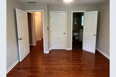 2237 Scotty Cir, Decatur, GA 30032 - Photo 9