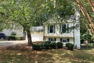 305 Birch Rill Dr, Alpharetta, GA 30022 - Photo 3