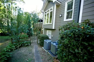 4855 Saddlerun Ln, Powder Springs, GA 30127 - Photo 9
